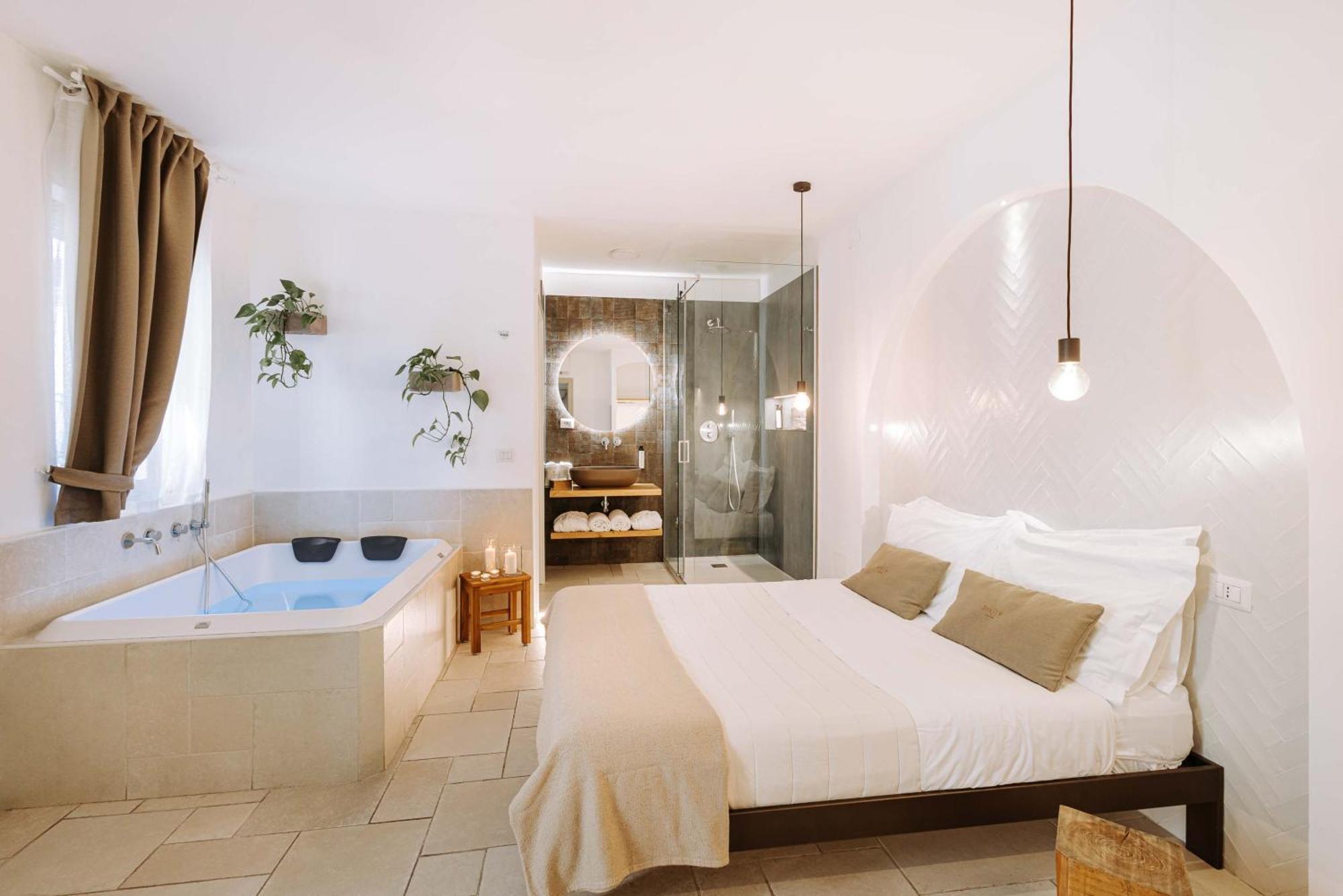 Dirium - Exclusive Rooms Monopoli Buitenkant foto