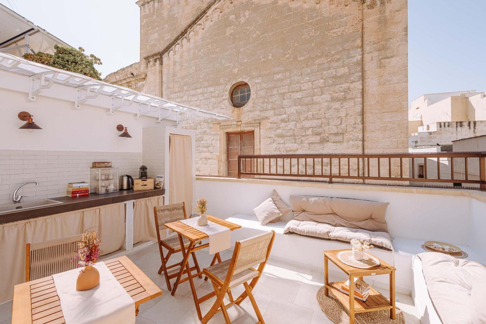 Dirium - Exclusive Rooms Monopoli Buitenkant foto